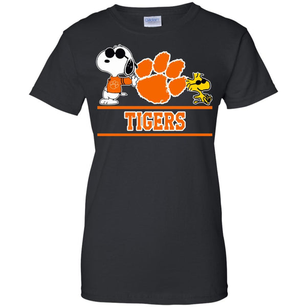Clemson Tigers T shirts Snoopy Hoodies Sweatshirts